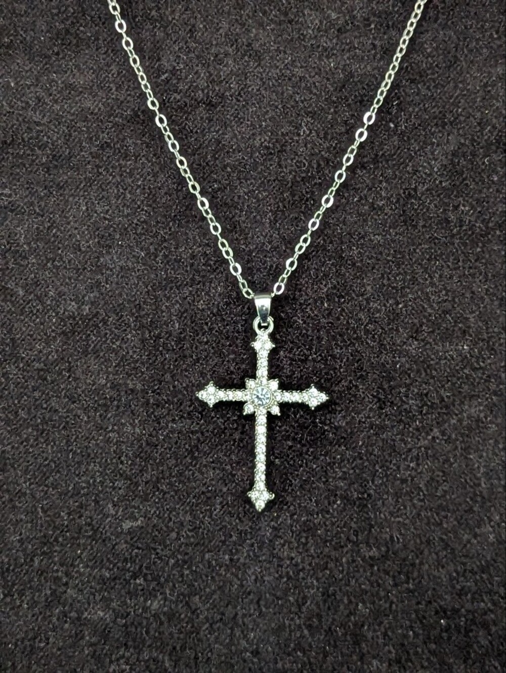 Silver Toned Zirconia Cross Pendant Necklace Religious Faith Christian Jewelry - Picture 1 of 6